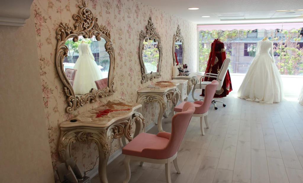 Ankara Türban Tasarım / Ankara Gelin Başı / Ankara Profesyonel Makyaj / Ankara gelin türbanı / Ankara Gelin Makyajı / Ankara gelin saç makyaj